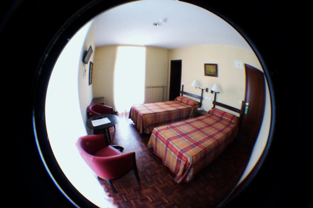 Hotel Termas De Lierganes Luaran gambar